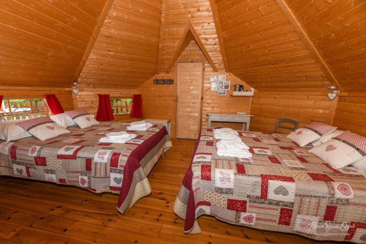 Bed and Breakfast Domaine De La Courillere Le Boupere Экстерьер фото