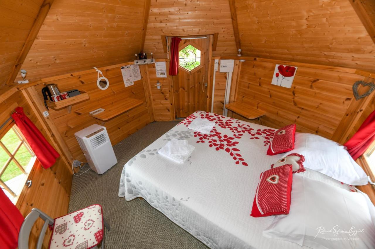 Bed and Breakfast Domaine De La Courillere Le Boupere Экстерьер фото