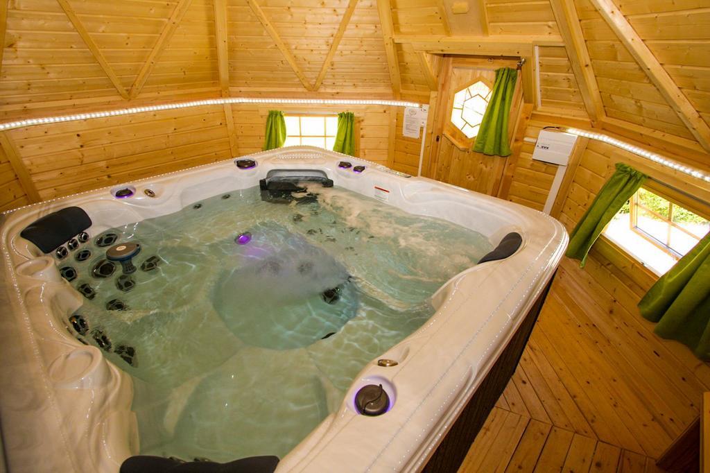 Bed and Breakfast Domaine De La Courillere Le Boupere Экстерьер фото