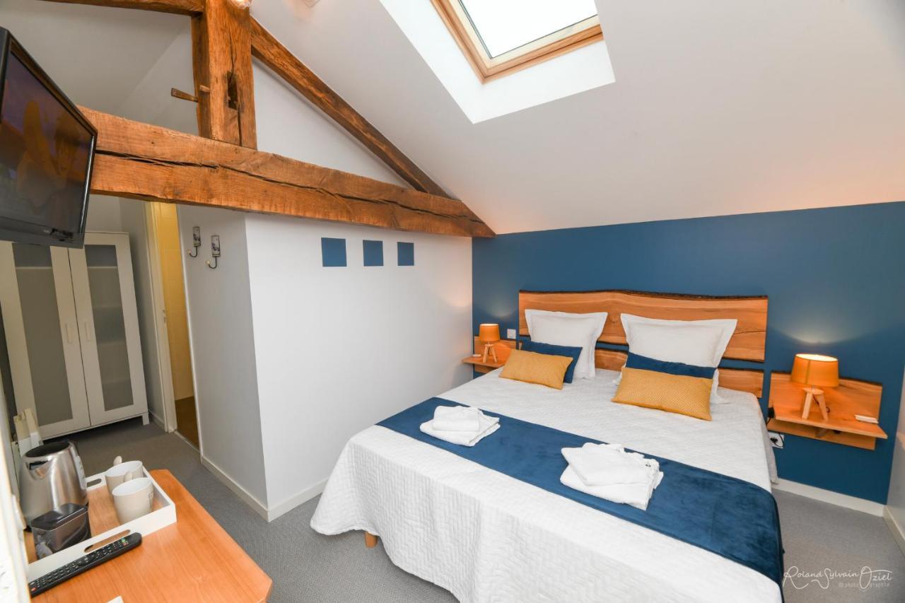 Bed and Breakfast Domaine De La Courillere Le Boupere Экстерьер фото