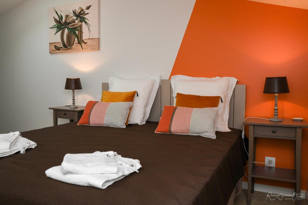 Bed and Breakfast Domaine De La Courillere Le Boupere Экстерьер фото